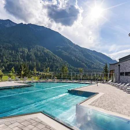 Vivea Hotel 4*